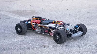 This RC Car Has a Tiny V-8 Engine and a Working Transmission