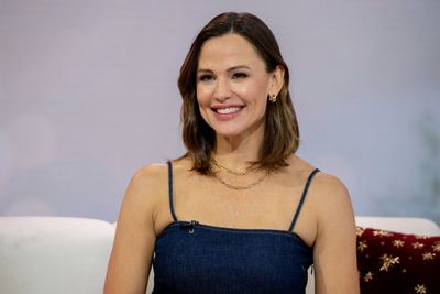 Jennifer Garner’s Coffee Nook is so Practical and Takes up Hardly any Space - Here’s how to Recreate the Look