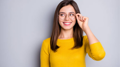 Contact lenses vs. glasses: Which is better for eye health?