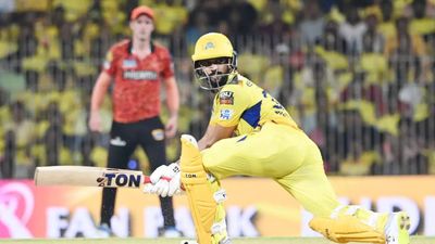 Ruturaj Gaikwad's bold 98 propels Chennai Super Kings to 212/3 against Sunrisers Hyderabad in IPL