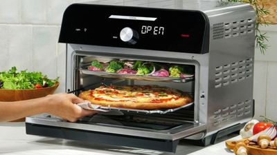 How to choose a toaster oven to save space, money, and time