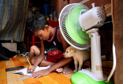 Heat wave in Southeast Asia closes schools
