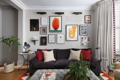5 Renter-Friendly Ways to do Wall Decor — Add Personality to Your Home, Without Ruining the Walls