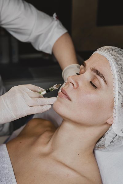 3 Women Diagnosed With HIV After 'Vampire Facial' At Unlicensed New Mexico Spa: CDC