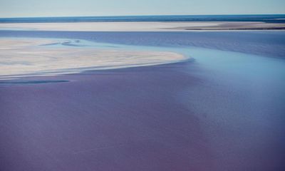 At ‘vast, remote’ Kati Thanda-Lake Eyre, unwritten rules for tourists may soon become real restrictions