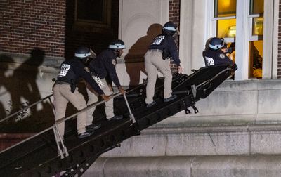 New York police arrest 300 people as they clear Hamilton Hall at Columbia University