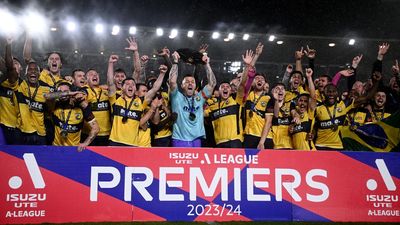 Mariners clinch ALM premiership with win over Adelaide