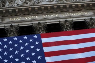 US Stock Futures Fall Following April Market Decline