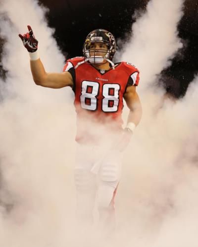 Tony Gonzalez Reflects On Victorious Moments In American Football