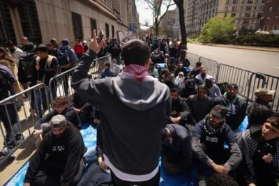 Protesters March After NYPD Blocks View Of Campus Encampment