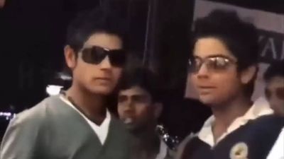 Watch: Virat Kohli spotted shopping in Lahore during his U-19 days