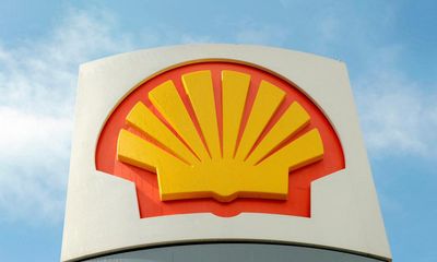 Shell reveals $3.5bn share buyback as it faces AGM showdown over emissions