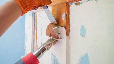 How to strip paint from wood – to refresh the surface without damage