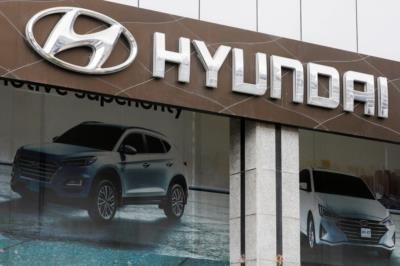 Aptiv To Reduce Stake In Hyundai Joint Venture, Revises Sales Forecast