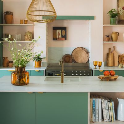 Should your kitchen island have a sink or hob? Kitchen designers reveal this choice is best