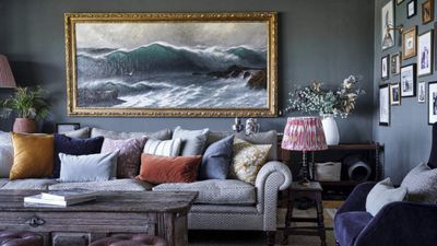 How to clean artwork – tips from professional painters and curators