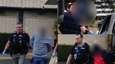 Irish trio fronts court over $1m burglary ring