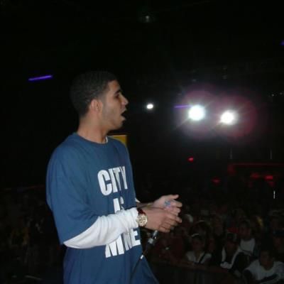 Drake's Journey: From Stage Beginnings To Global Icon