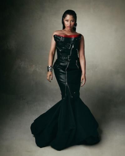 Nicki Minaj Stuns Fans With Captivating Fashion Video