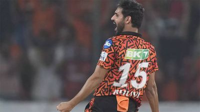 'Jab ball haath mei aayi, tab bhi thoughtless tha' - Bhuvneshwar Kumar relives SRH vs RR one-run thriller