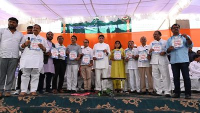 Congress releases Telangana-specific manifesto for Lok Sabha polls