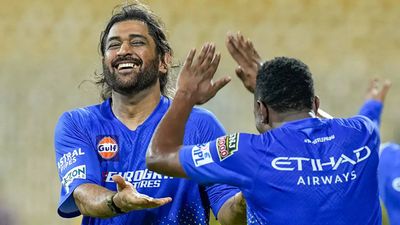 'Keeping faith...': MS Dhoni gives signed jersey to CSK's star pacer