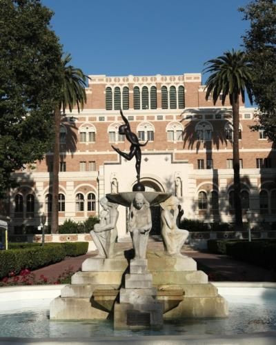 USC To Hold Family Graduate Celebration After Main Stage Cancelation