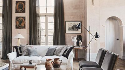 The best way to hang pictures on plaster walls – advice from professionals