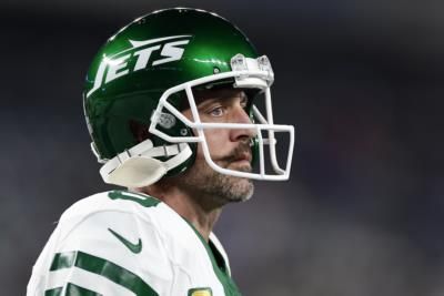 Aaron Rodgers Progressing Well In Jets' Injury Recovery Program