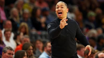 Clippers 'Determined' to Sign Ty Lue to Contract Extension Amid Lakers Rumors, per Report
