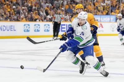 Vancouver Canucks Advance To Second Round With Shutout Victory