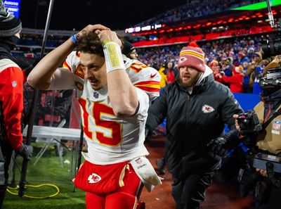 Chiefs QB Patrick Mahomes saw ‘40,000 middle fingers’ before playoff matchup vs. Bills