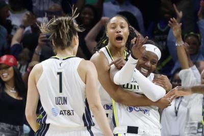 Caitlin Clark Impresses In WNBA Debut With Indiana Fever