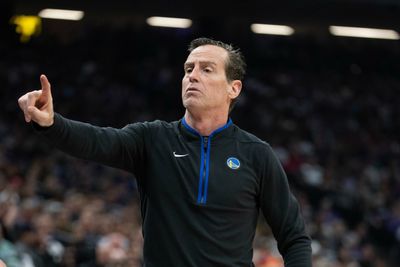Report: Warriors assistant Kenny Atkinson candidate for Lakers head coaching position
