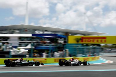 Hamilton: Magnussen’s honesty over "stupid" tactics “pretty cool”