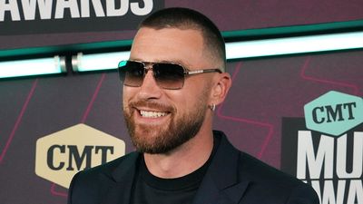 Travis Kelce's Kentucky Derby Suit Had NFL Fans Dropping Fashion Takes