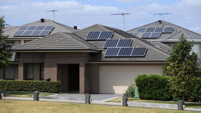 Rooftop solar, electric cars could solve energy puzzle