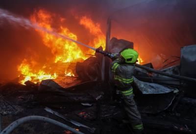 Russian Attacks In Kharkiv Kill One, Injure 17