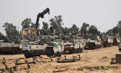 Israel under huge pressure to accept three-stage ceasefire agreed by Hamas