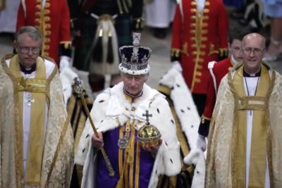London Celebrates King Charles III Coronation Anniversary With Gun Salutes