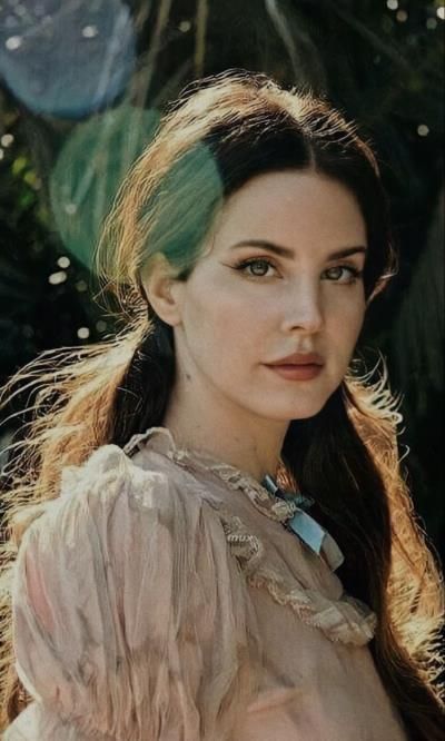 Lana Del Rey Stuns As Woodland Queen At Met Gala