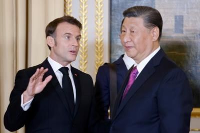 France's President Hosts China's Leader At Tourmalet Pass