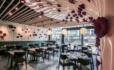 Roe, a new Canary Wharf restaurant, tempts with coral-like interiors and culinary innovation