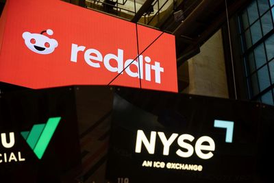 Reddit shares rise more than 15% in first quarterly earnings since going public