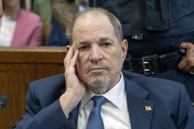 Harvey Weinstein Returns To Rikers Island Jail
