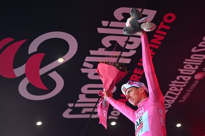 Giro d'Italia stage 5 as it happened: Benjamin Thomas takes breakaway spoils in Lucca