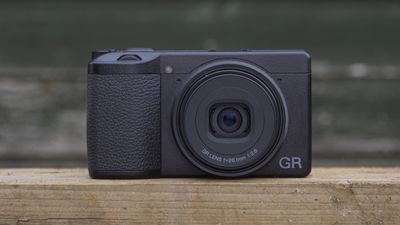 Ricoh GR IIIx review