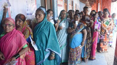 Revised voter turnout in final phase in Karnataka pegged at 71.84%