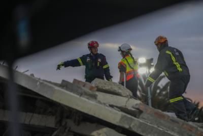 Building Collapse In South Africa: 40 Workers Still Missing