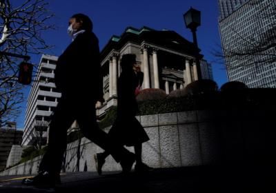 Japan Real Wages Decline For 2Nd Consecutive Year